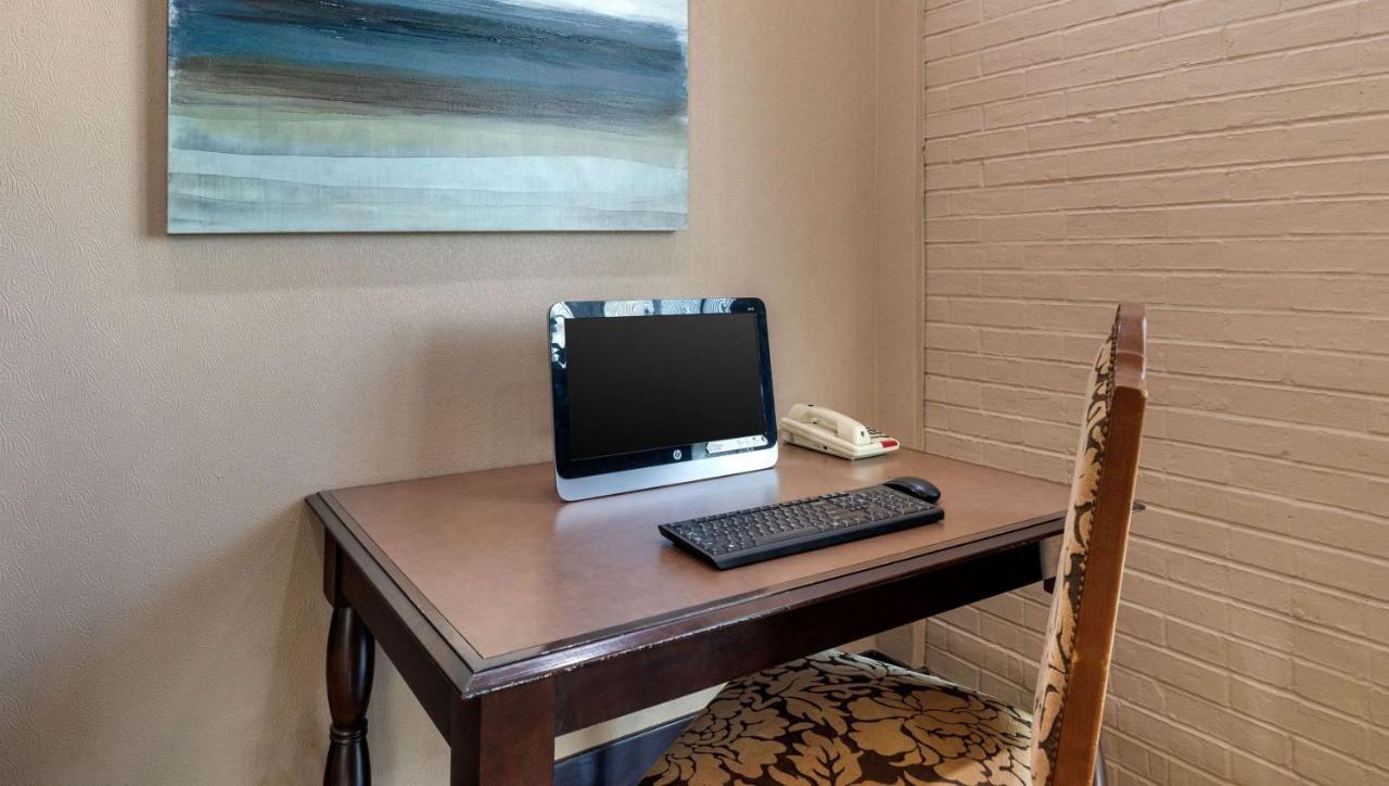 แม็คนูสัน แกรนด์ โฮเต็ล แอนด์ คอนเฟอเรนซ์ เซ็นเตอร์ Hotel ไทเลอร์ ภายนอก รูปภาพ